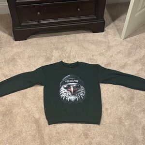 Eagles crewneck!!!